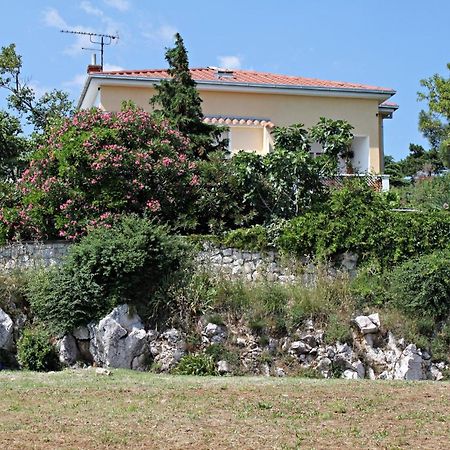 Apartments By The Sea Novi Vinodolski - 5558 Εξωτερικό φωτογραφία