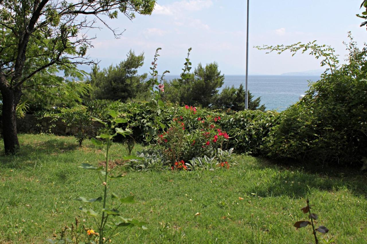 Apartments By The Sea Novi Vinodolski - 5558 Εξωτερικό φωτογραφία
