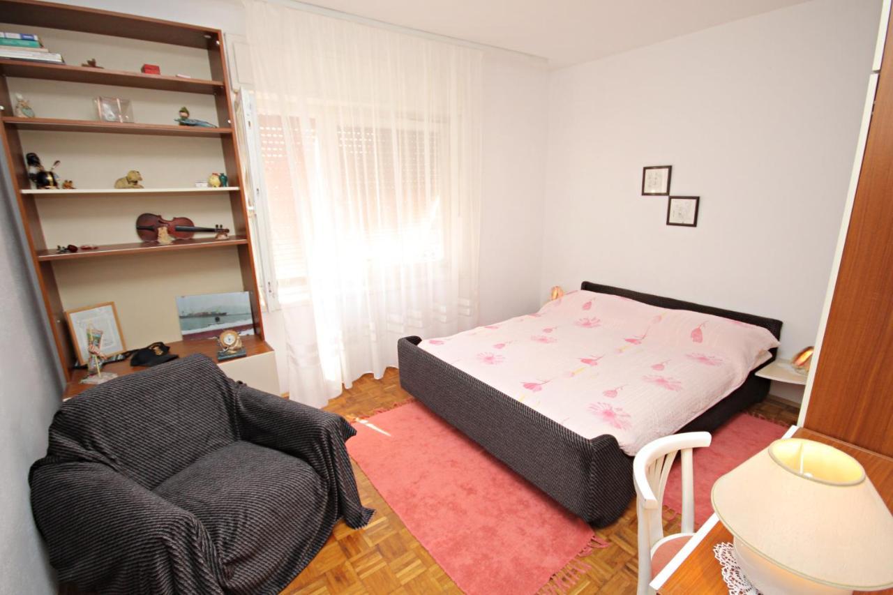 Apartments By The Sea Novi Vinodolski - 5558 Εξωτερικό φωτογραφία